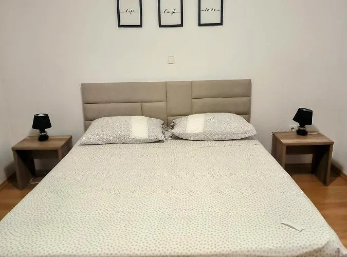 Cozy Apartman Tonka-city View